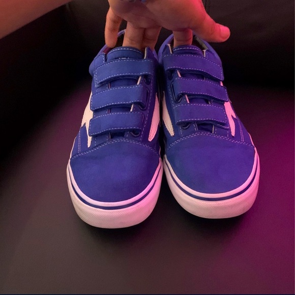 Revenge X Storms - Picture 1 of 7